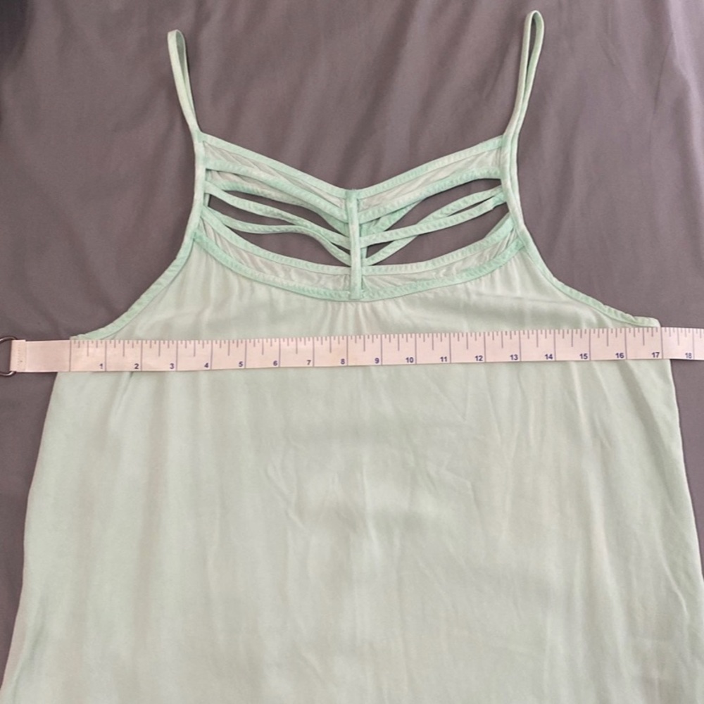 ***Relisting Soon*** RVCA Cutout Turquoise Tank Top - Picture 2 of 6